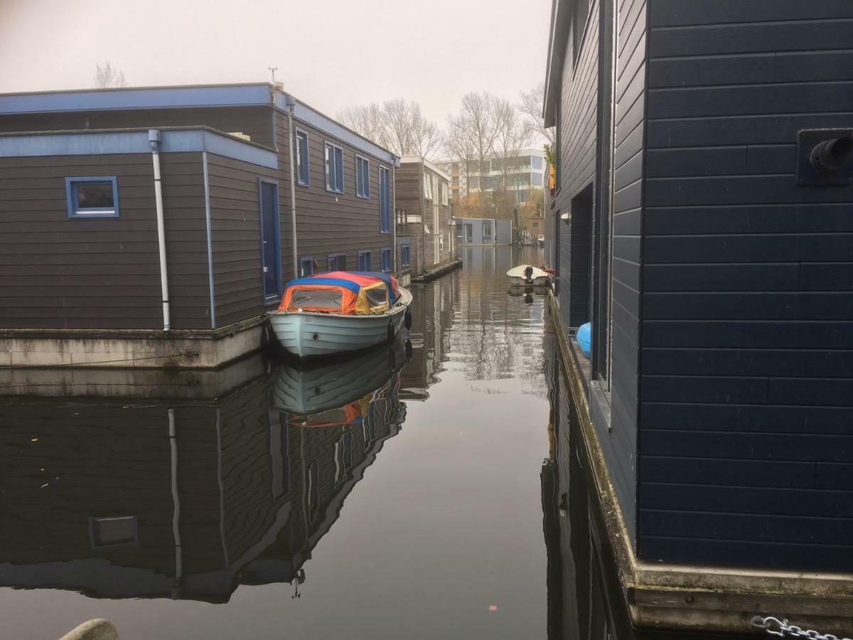 Houseboat Studio Sooki Bed & Breakfast Amsterdam Exterior photo