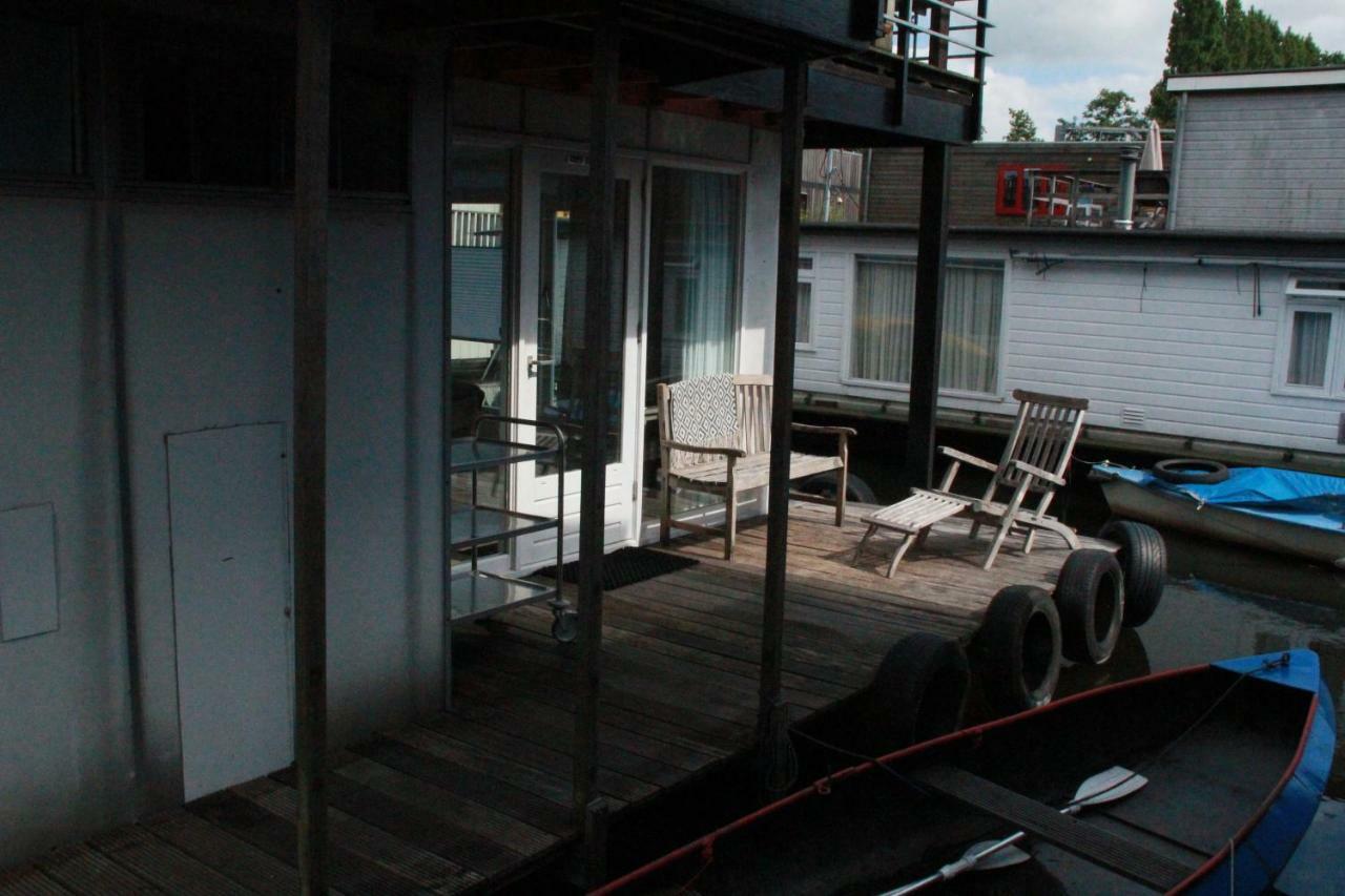 Houseboat Studio Sooki Bed & Breakfast Amsterdam Exterior photo